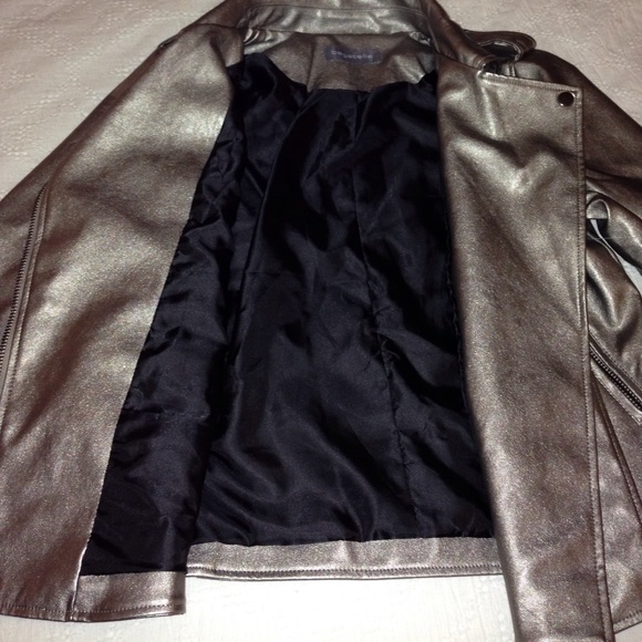 LAST 1! Bagatelle Metallic Faux leather Moto - Picture 4 of 6